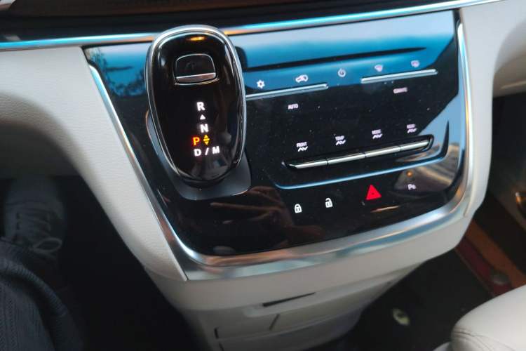 Used Buick GL8 2023 Land Executive Class Smart Enjoyment Model Gear Lever