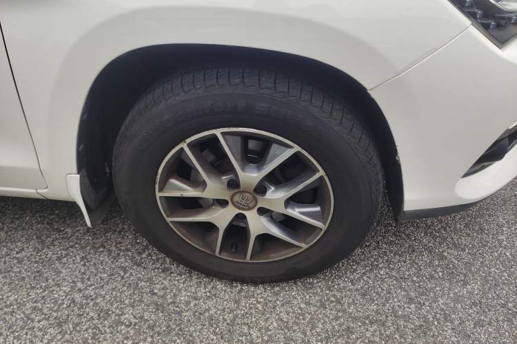 Used BYD Song 2018 1.5TID Automatic Smart Connect Prestige Model
