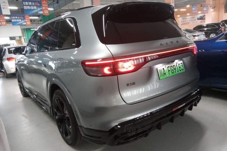 Used Hima AITO M8 2025 Extended-Range Max+ Version 53.4 kWh 5-Seater Edition