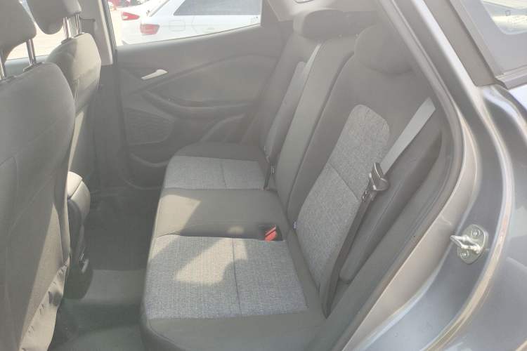 Used Chevrolet Trax 2019 Redline 335T CVT Trendy Version China VI Standard
