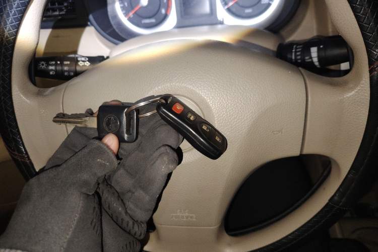 Used Venucia D50 2012 1.6L Manual Luxury Edition
