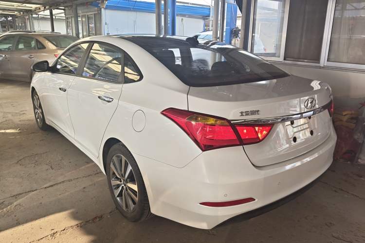 Used Hyundai Mistra 2016 1.8L Automatic Smart GLS
