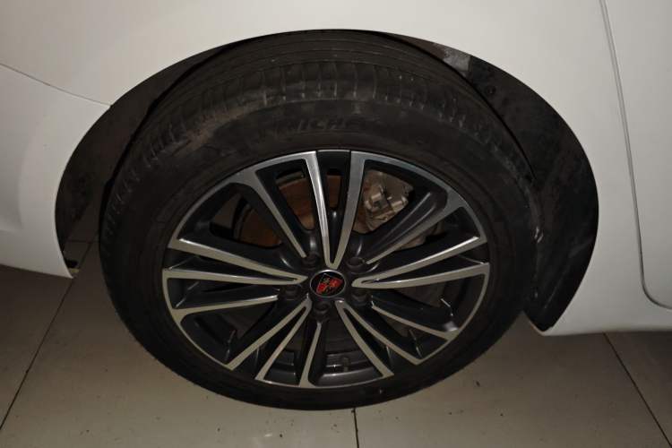 Used Roewe i6 2020 PLUS 1.6L CVT 4G Connected Glory Flagship Edition