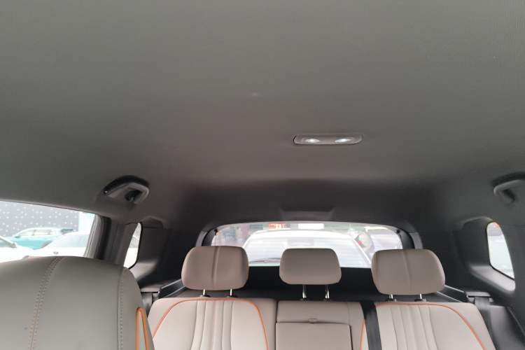 Used BYD Song Pro New Energy 2023 Champion Edition DM-i 71KM Navigation Model