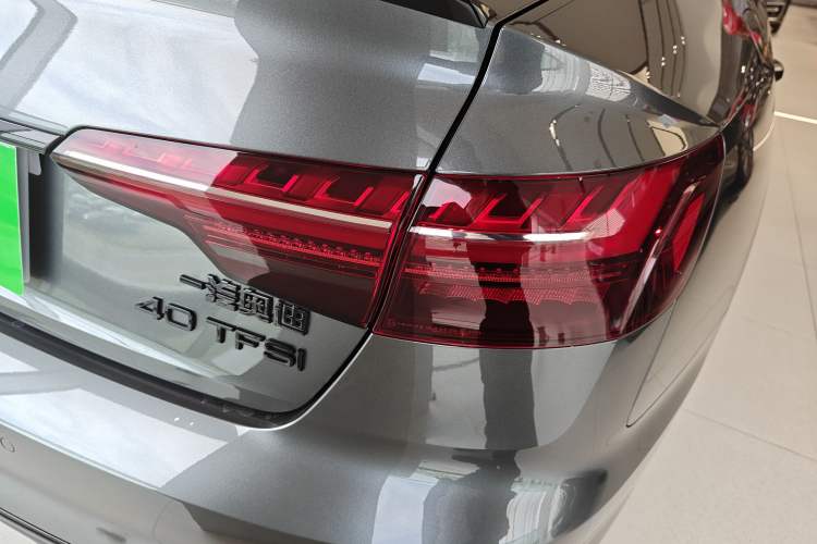 Used Audi A4L 2024 40 TFSI Luxury Dynamic Edition
