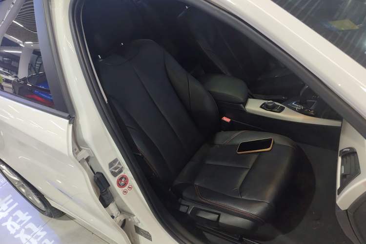 Used BMW 1 Series (Import) 2015 118i Leading Model