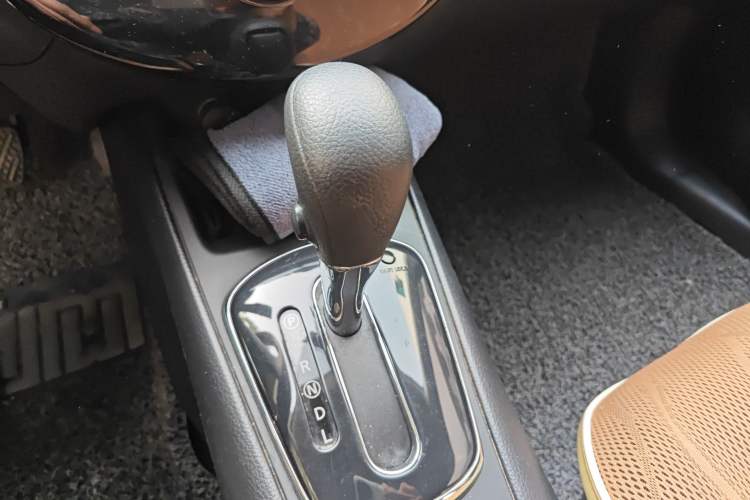 Used Nissan Tiida 2014 1.6L CVT Smart Model