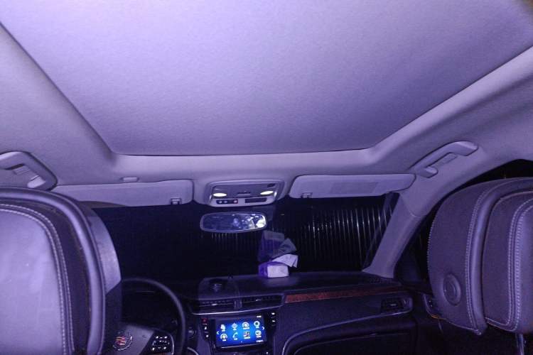 Used Cadillac XTS 2013 28T Luxury Model
