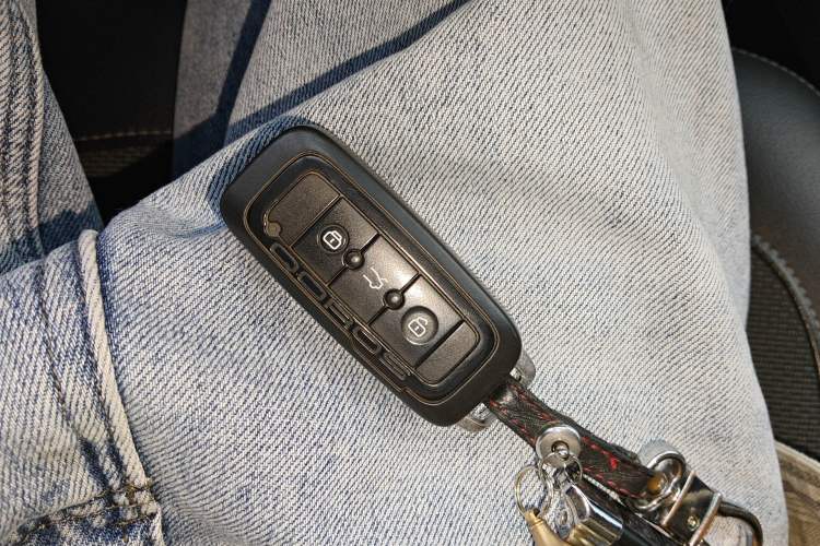 Used Qoros 3 2014 Sedan 1.6L Automatic Zhiyue Model