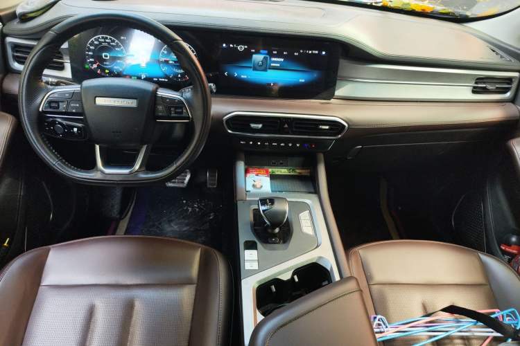 Used JETOUR X90 PLUS 2021 1.6TD DCT Villa 7-Seater Center Console