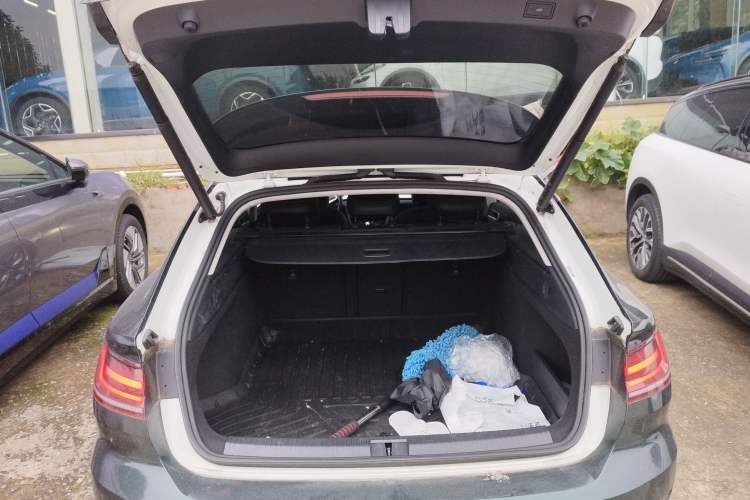 Used Volkswagen FAW-Volkswagen CC 2023 Hunting Vehicle 380TSI Hunter's Heart Edition