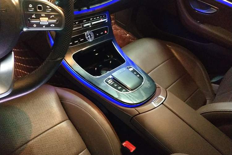 Used Mercedes-Benz E-Class 2019 Restyled E 300 L Sport Luxury Edition