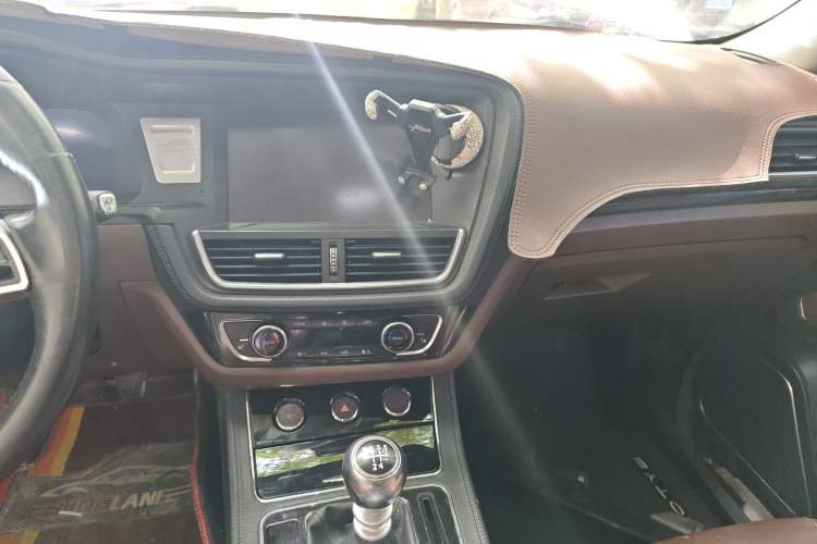 Used Zotye T600 2016 Sport Edition 1.5T Manual Prestige Model
