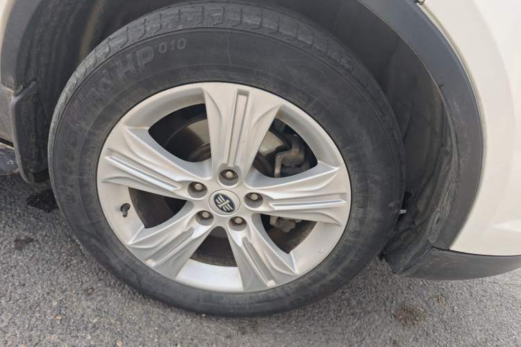 Used Bestune X80 2015 2.0L Automatic Comfort Anniversary Edition
