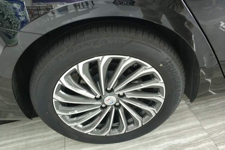 Used Buick LaCrosse 2024 28T Luxury Edition