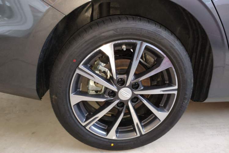 Used Geely Auto Emgrand 2025 4th Generation 1.5L CVT Luxury Version