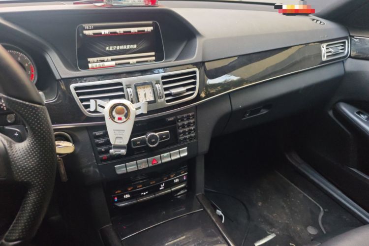 Used Mercedes-Benz E-Class 2014 Restyled E 260 L Sport Edition Audio And AC Panel