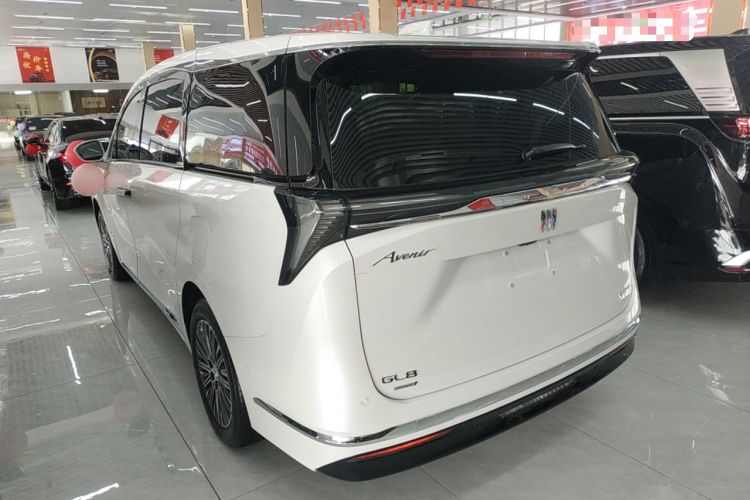 Used Buick GL8 New Energy 2024 Lu Zun Luxury Edition 7-Seater Rear Left 45 Deg