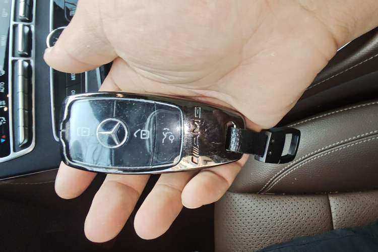 Used Mercedes-Benz E-Class 2019 Restyled E 300 L Sporty and Stylish Edition