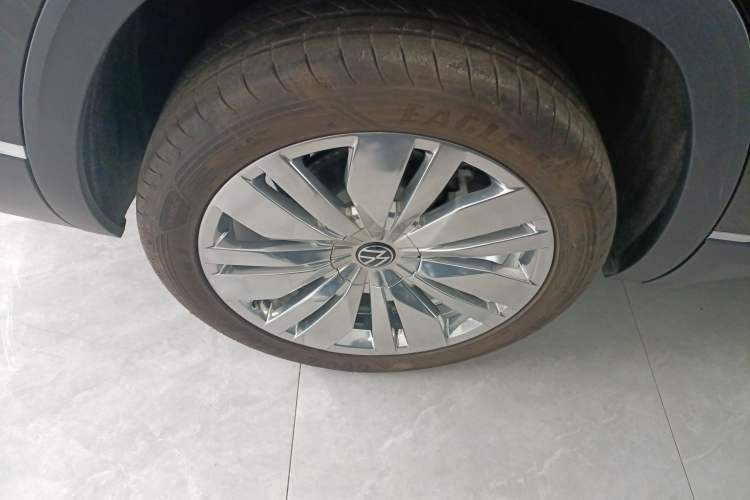 Used Volkswagen Teramont 2024 380TSI Four-Wheel Drive Longxiang Edition
