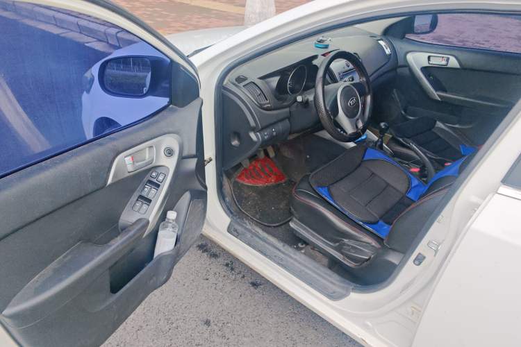 Used Kia Forte 2014 1.6L MT GL