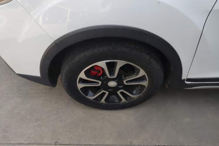 Used Geely Auto Vision X3 2017 1.5L Manual Luxury Model
