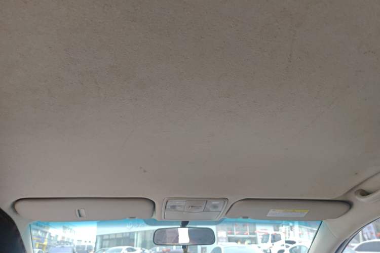 Used Kia K2 2015 Sedan 1.4L Automatic GLS
