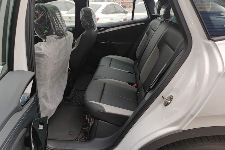 Used Volkswagen ID.4 CROZZ 2026 Model Pure Enjoyment Edition PURE