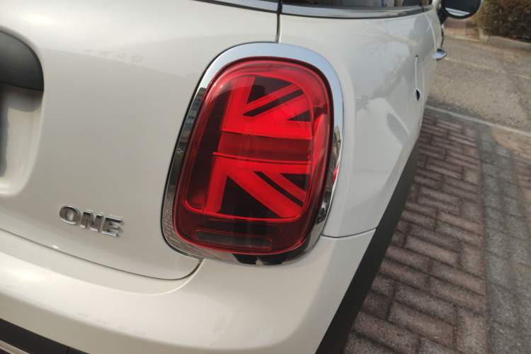 Used MINI 2023 1.5T ONE
