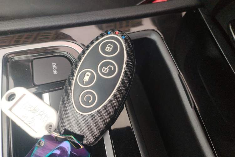 Used BYD Song MAX 2019 1.5T Automatic Smart Connect Ruiyi Model 7 Seats China V Emission Standard Interior 1