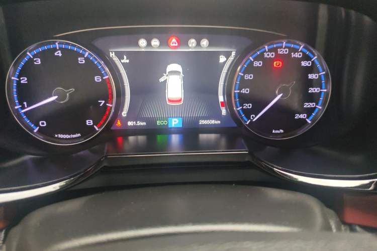 Used GAC Trumpchi GS8 2017 320T Two-Wheel Drive Luxury Smart Connectivity Version (7 Seats)