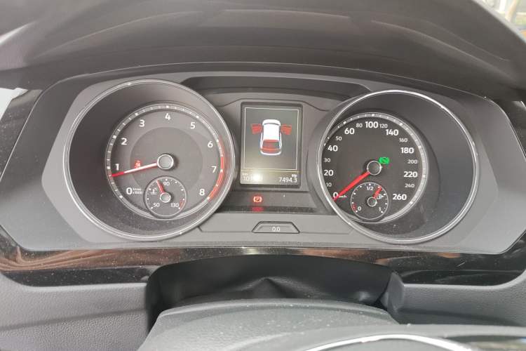 Used Volkswagen Tiguan L 2017 330TSI Automatic Two-Wheel Drive Flagship Edition Instrument Cluster