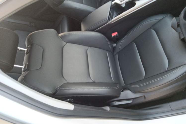 Used Geely Auto Emgrand 2023 4th Generation Champion Edition 1.5L CVT Luxury Model