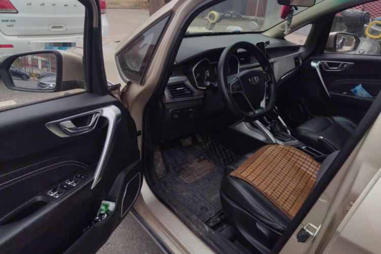 Used Geely Auto Vision X3 2017 1.5L Automatic Luxury Model Driver Seat