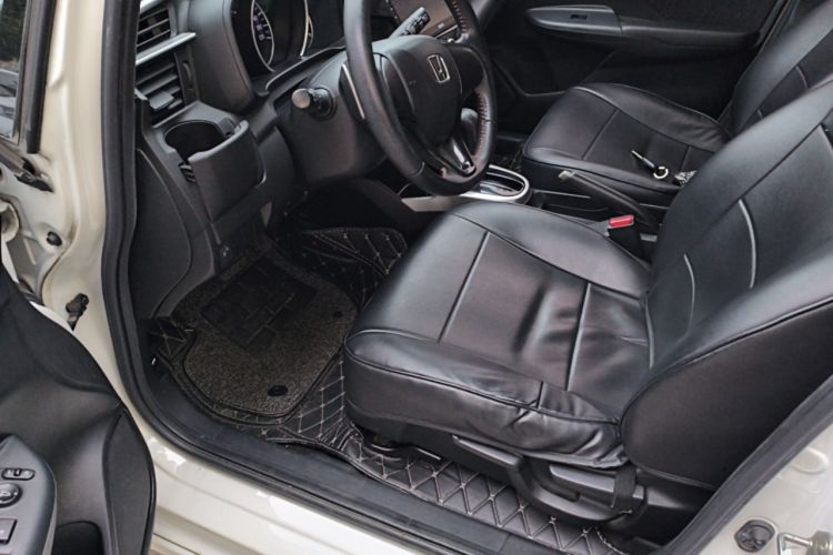 Used Honda Fit 2018 1.5L CVT Trendy Run+ Edition
