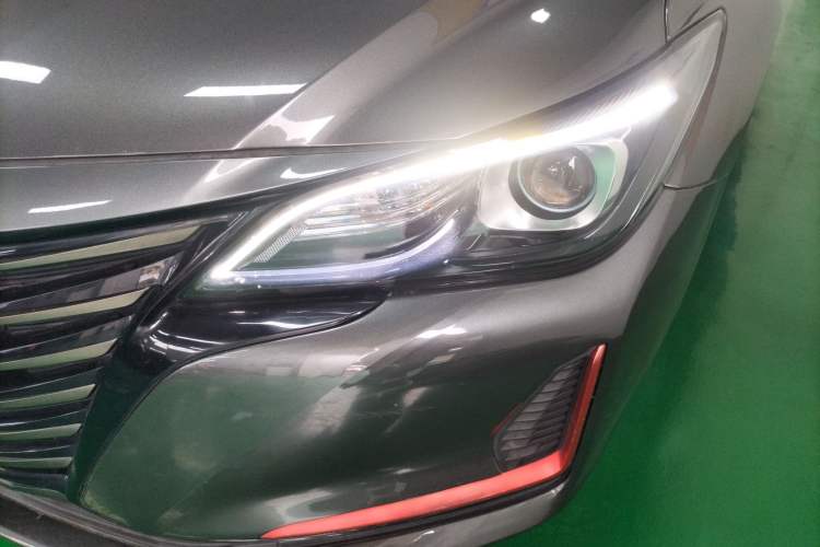 Used CHANGAN Ruicheng CC 2021 Blue Whale Edition 1.5T DCT Elite Model Left Front Headlight