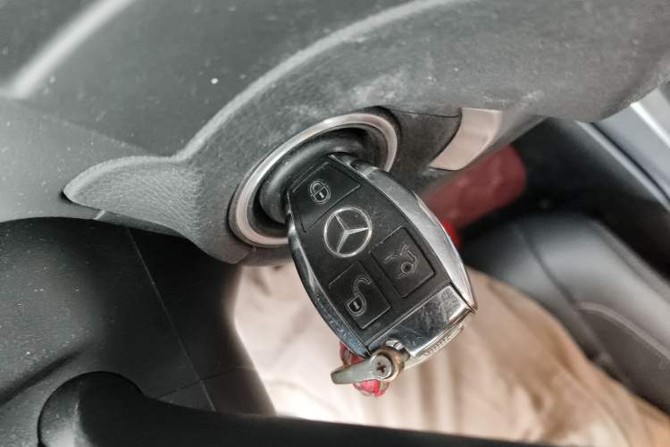 Used Mercedes-Benz E-Class 2014 E 200 Coupe Vehicle Key