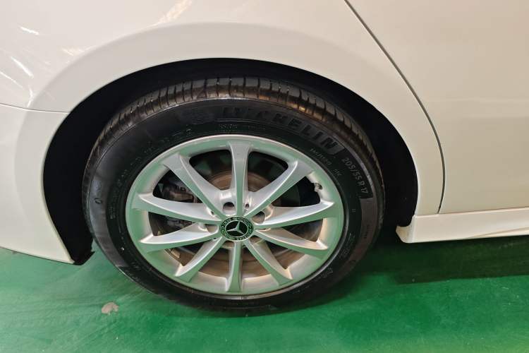 Used Mercedes-Benz A-Class 2020 A 200 L Sport Sedan Exterior 5