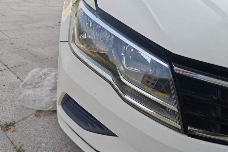 Used Volkswagen Jetta 2017 1.5L Automatic Fashion Model