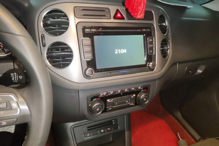 Used Volkswagen Tiguan 2012 2.0 TSI Automatic All-Wheel Drive Flagship Edition