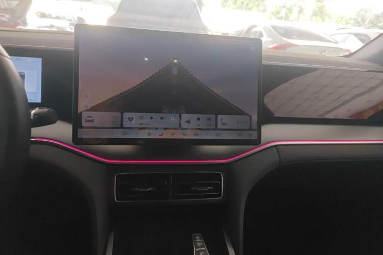 Used BYD Song L DM-i 2025 Intelligent Driving Version 112 km Beyond-Range Type
