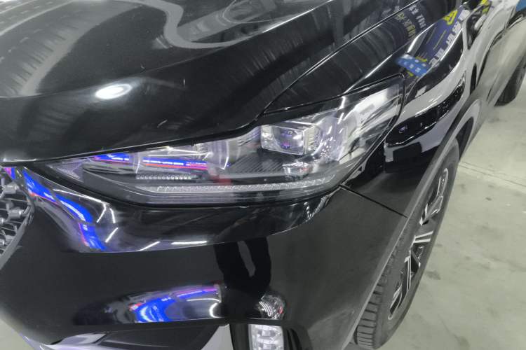 Used Wey VV6 2021 2.0T Two-Wheel Drive Smart Protection+