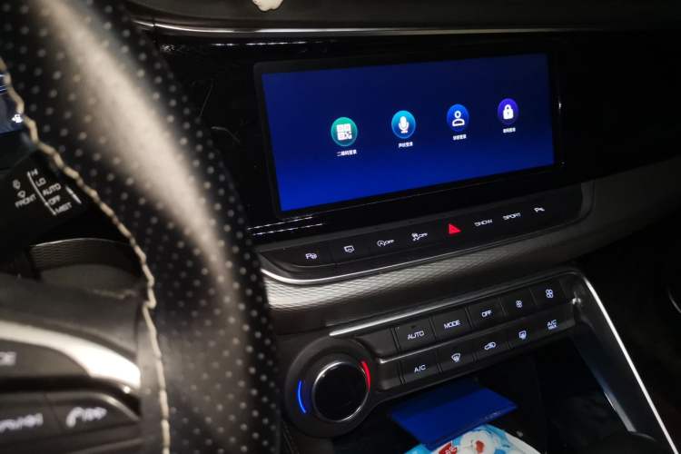 Used Dongfeng Aeolus AX7 2019 1.6T Automatic AI Navigation Model Enjoyment Version China VI Standard
