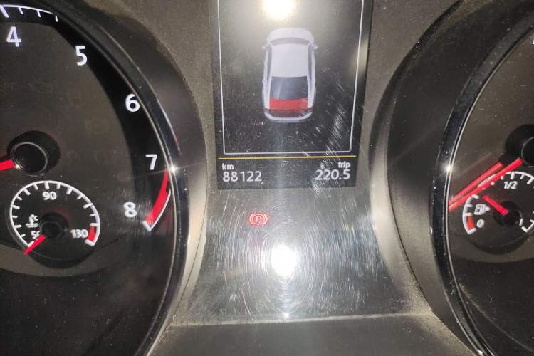 Used Volkswagen Lamando 2017 280TSI DSG Luxury Edition
