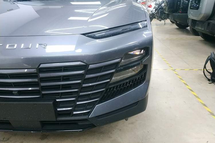 Used JETOUR Dashing 2026 Model—Youth Edition, 1.5T 6DCT Elite Edition Left Front Headlight