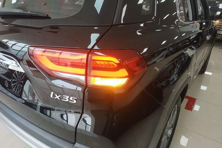 Used Hyundai ix35 2019 2.0L Automatic 2WD Zhiyong·Changxiang Edition China VI Standard Right Rear Taillight
