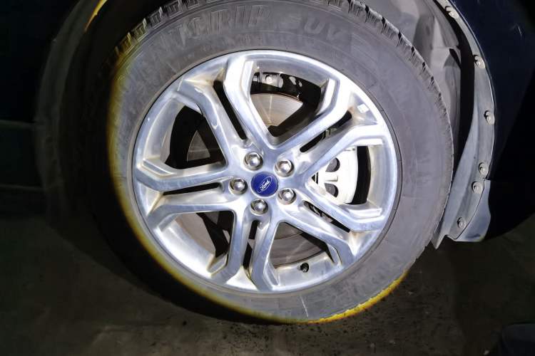 Used Ford Edge 2016 EcoBoost 245 Two-Wheel-Drive Titanium 7-Seater