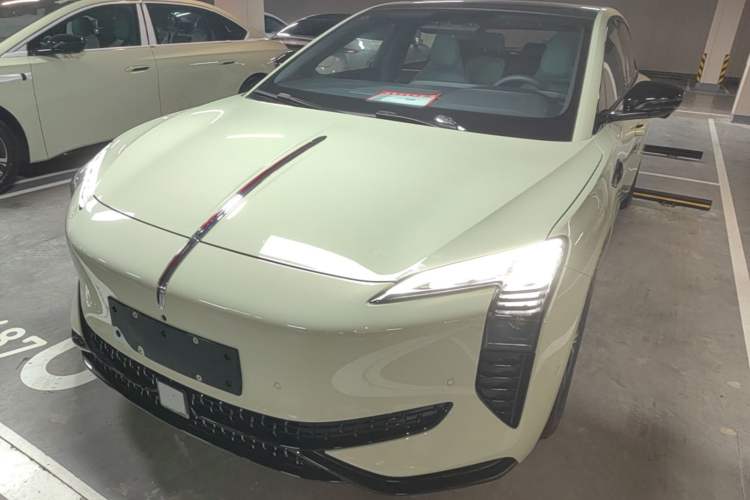 Used Hongqi EH7 2025 600 Smart Selection Edition