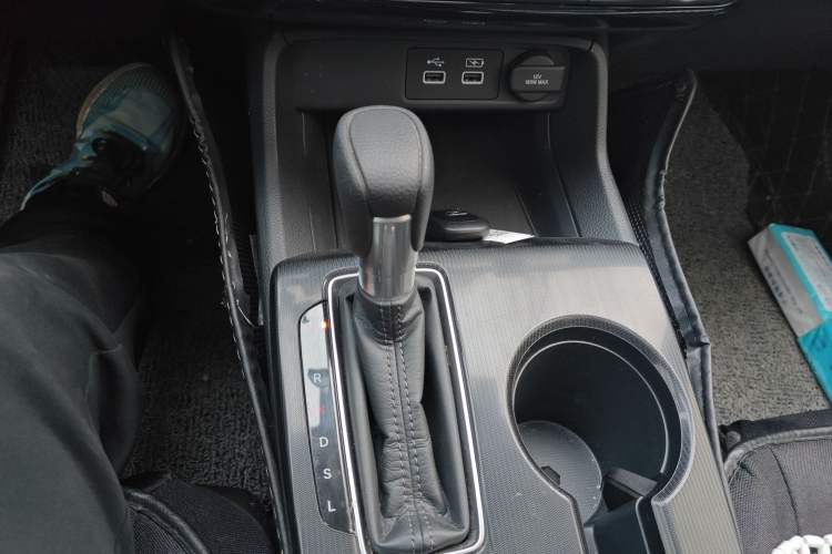 Used Honda Integra 2023 240TURBO CVT Leading Edition
