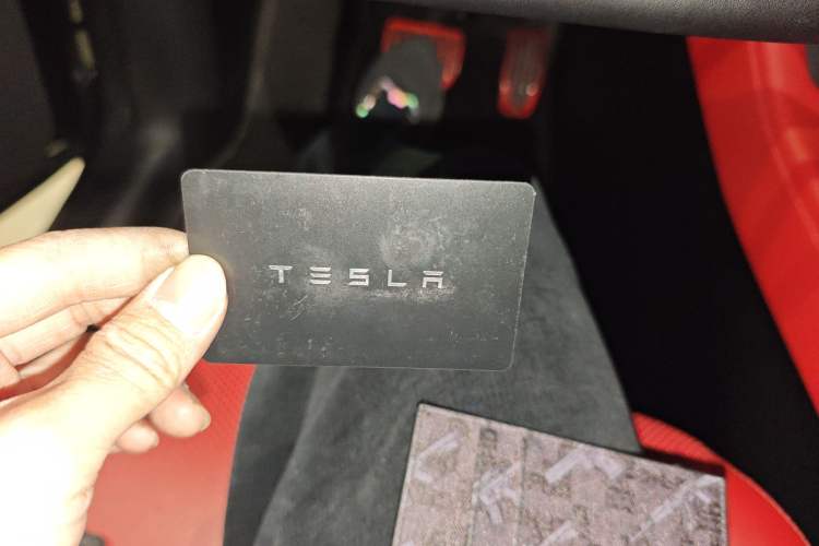 Used Tesla Model Y 2024 Rear-Wheel-Drive Version